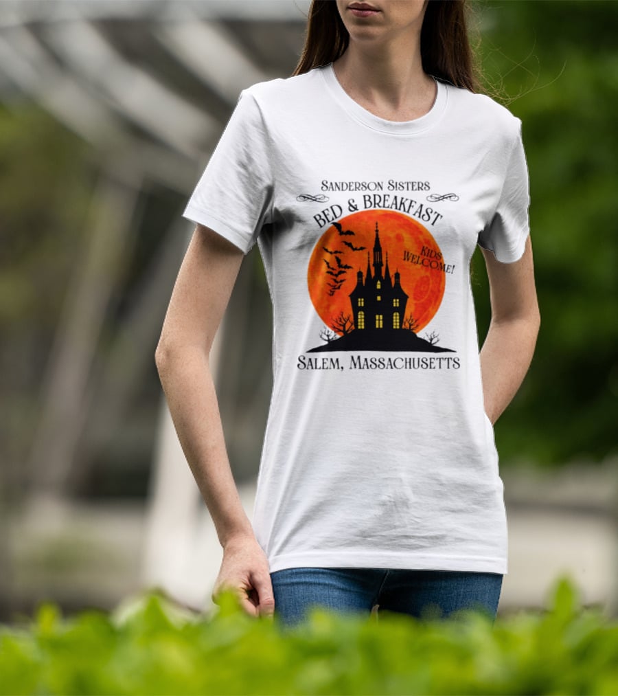 Sanderson Sisters Bed And Breakfast Kids Welcome Salem Massachusetts Halloween Bats Haunted House T-Shirt
