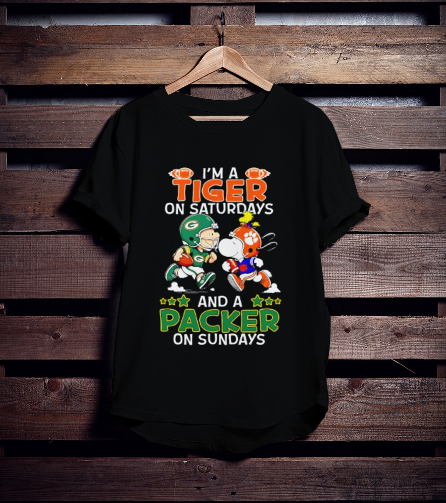 Clemson Tigers Fan On Saturdays Green Bay Packers Supporter On Sundays Football Peanuts T-Shirt