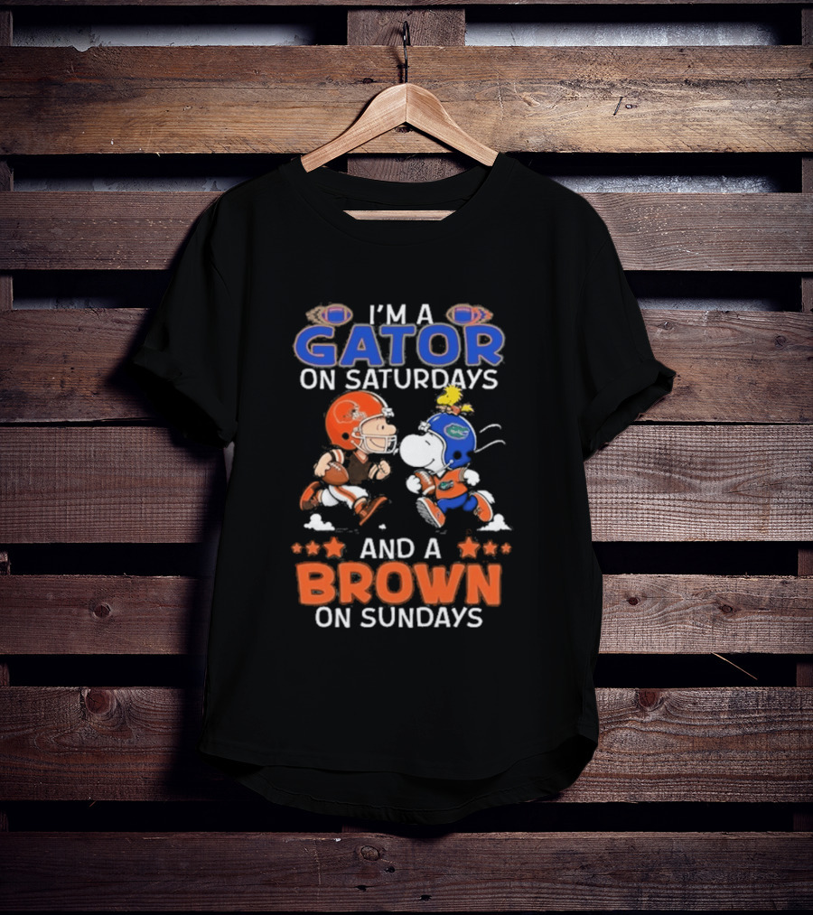 Charlie Brown Snoopy I'm A Gator On Saturdays And A Brown On Sundays Football Helmets T-Shirt