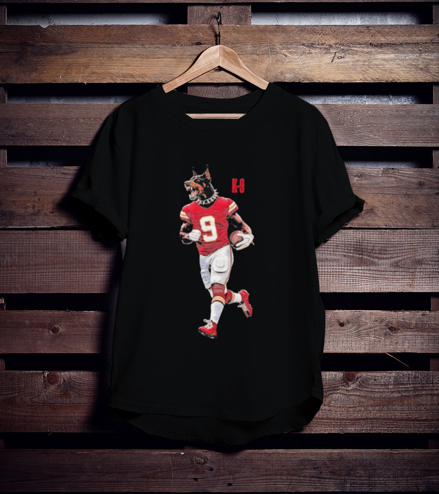 Kenneth Walker III K 9 Doberman Pinscher Kansas City Chiefs Football T-Shirt