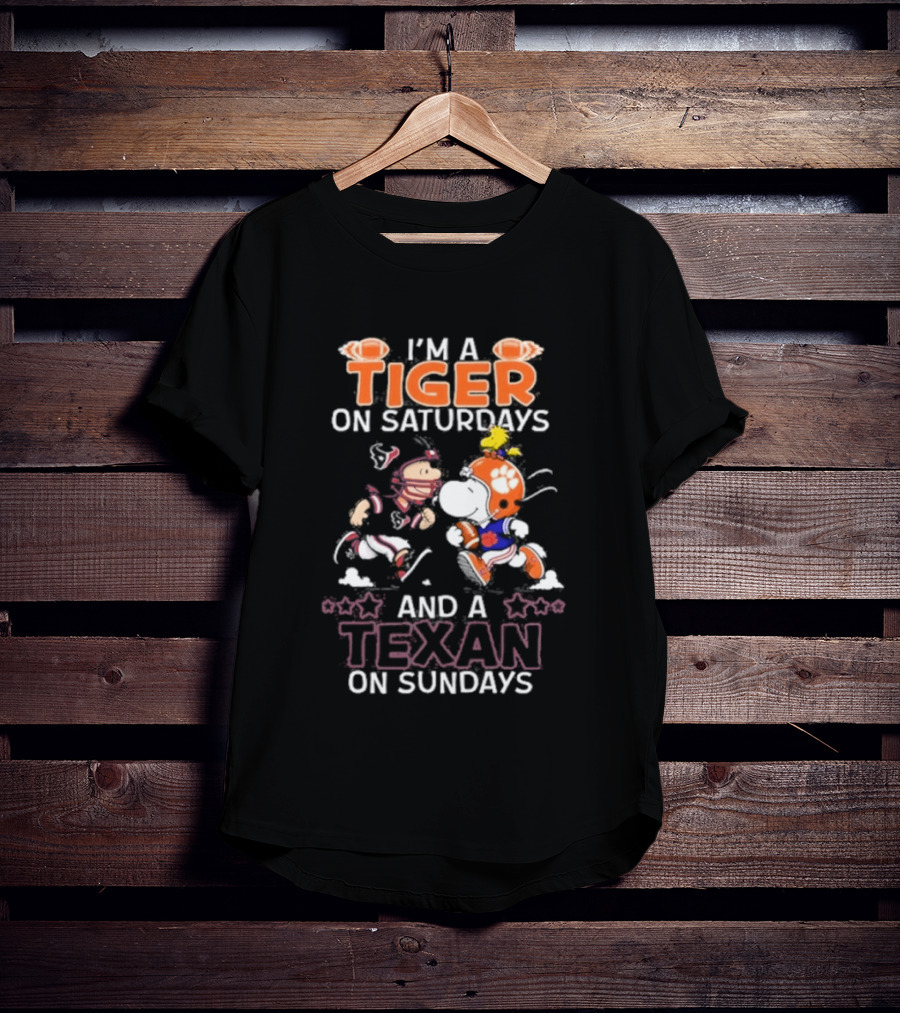 I'm A Tiger On Saturdays And A Texan On Sundays Charlie Brown Snoopy T-Shirt