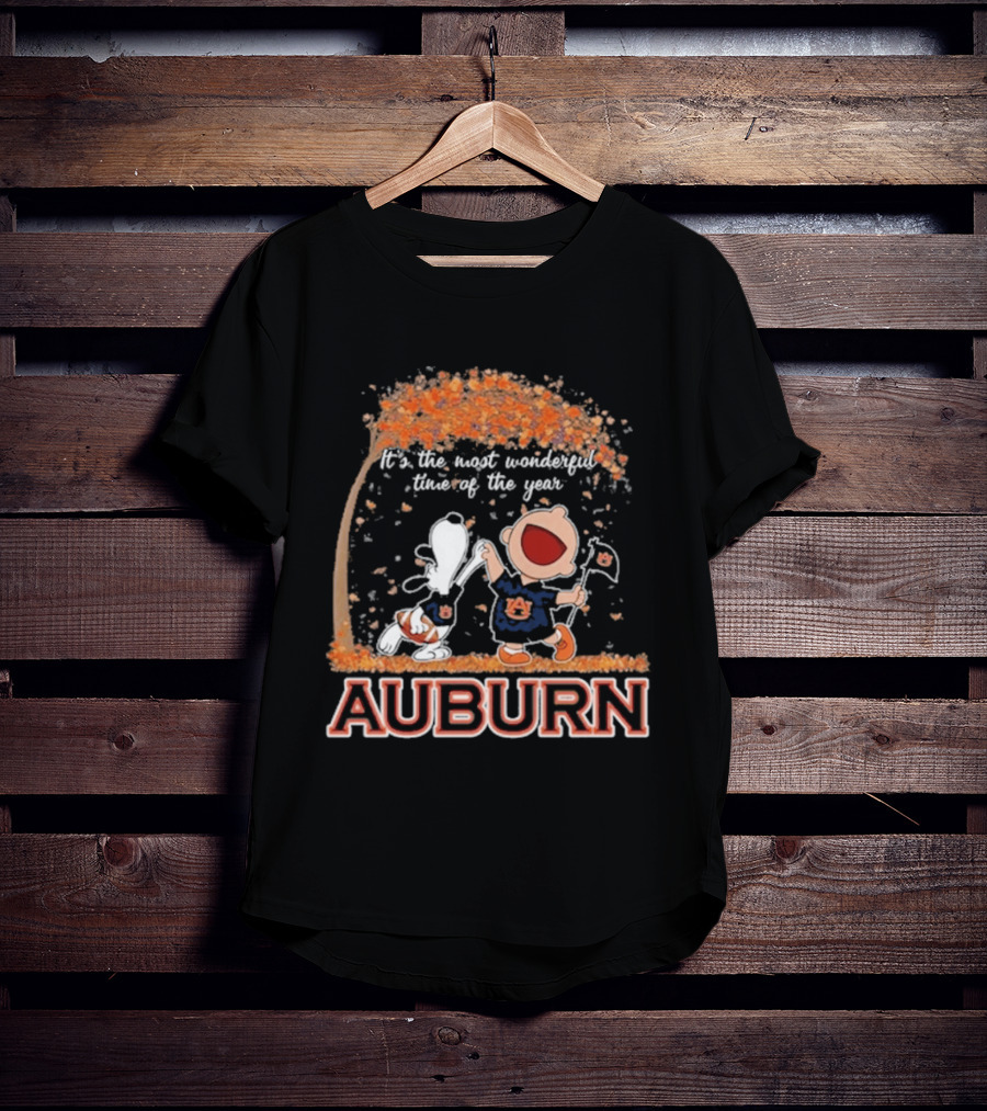 Auburn Tigers Snoopy Charlie Brown Dancing 2026 Most Wonderful Time Of The Year T-Shirt