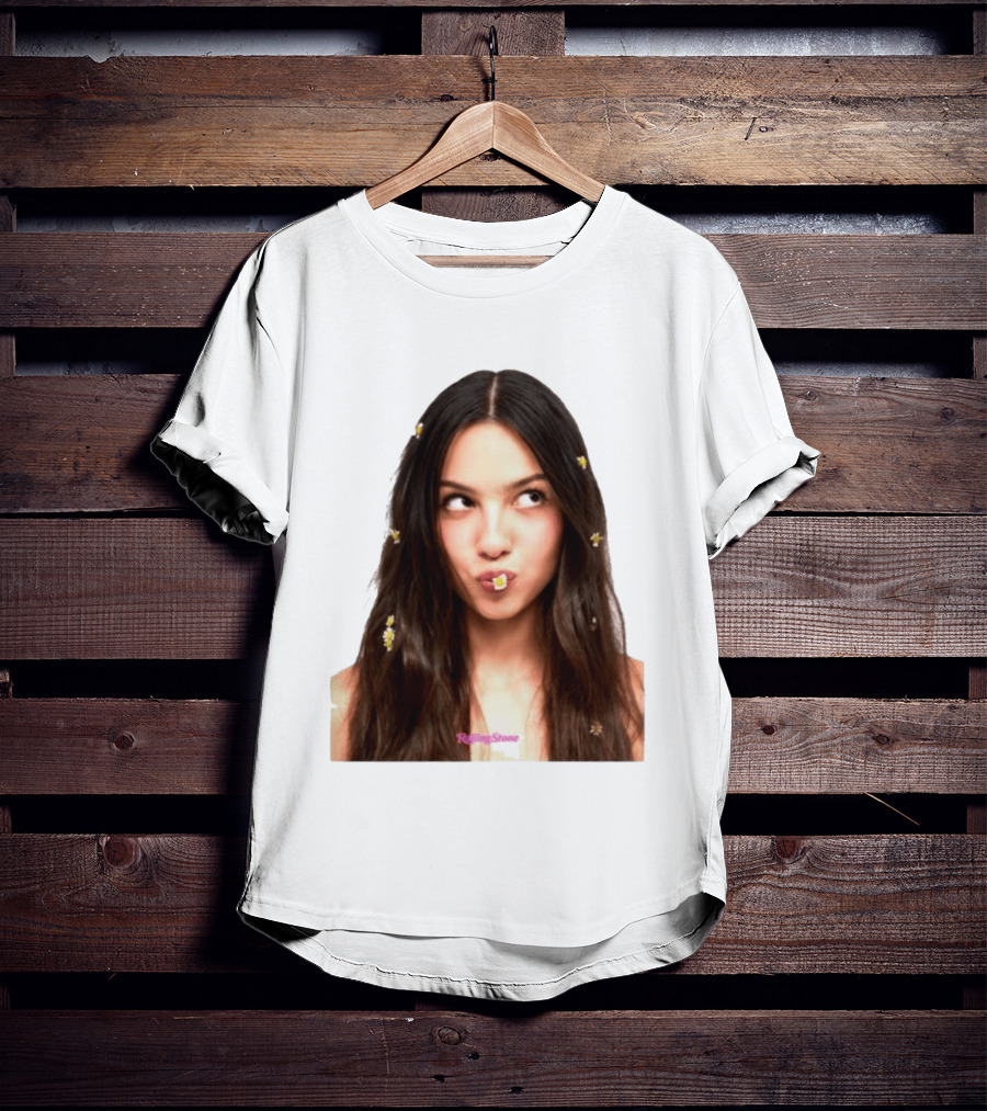Olivia Rodrigo Rolling Stone Digital Exclusive Photo With Daisy Accents T-Shirt