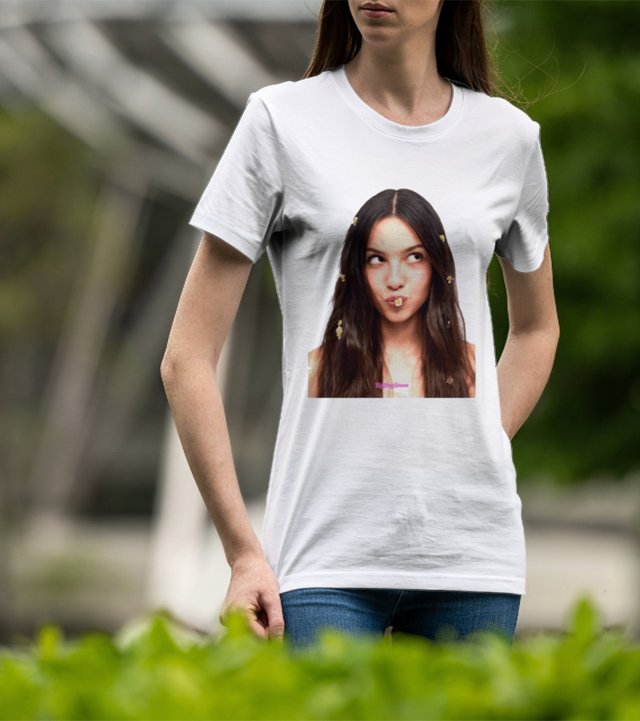 Olivia Rodrigo Rolling Stone Digital Exclusive Photo With Daisy Accents T-Shirt