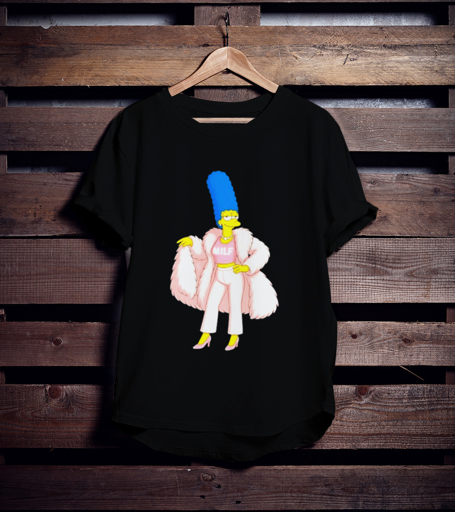 Marge Simpson Milf Pink Fur Coat The Simpsons Cartoon Iconic Character Fashion T-Shirt