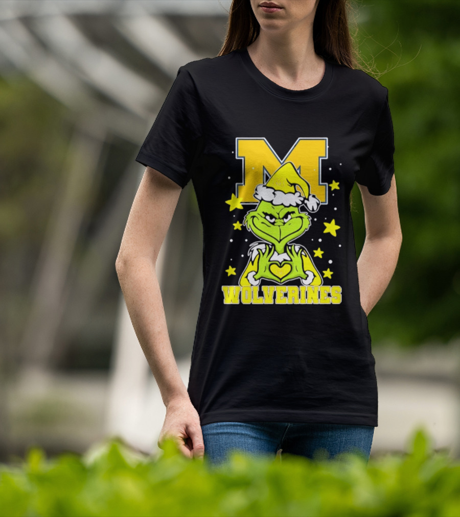 Michigan Wolverines Grinch Love Hands Christmas Football 2026 T-Shirt