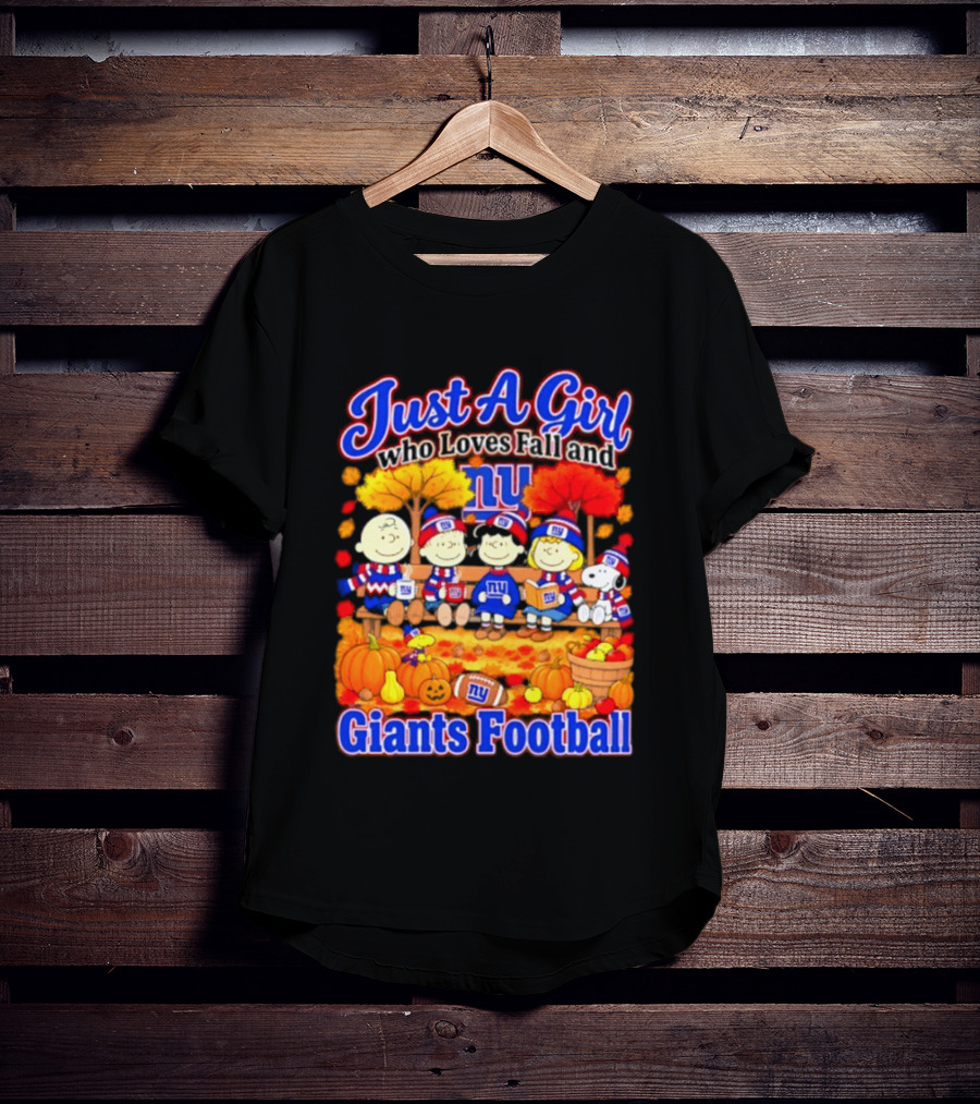 Just A Girl Who Loves Fall And Giants Football New York Peanuts Christmas T-Shirt