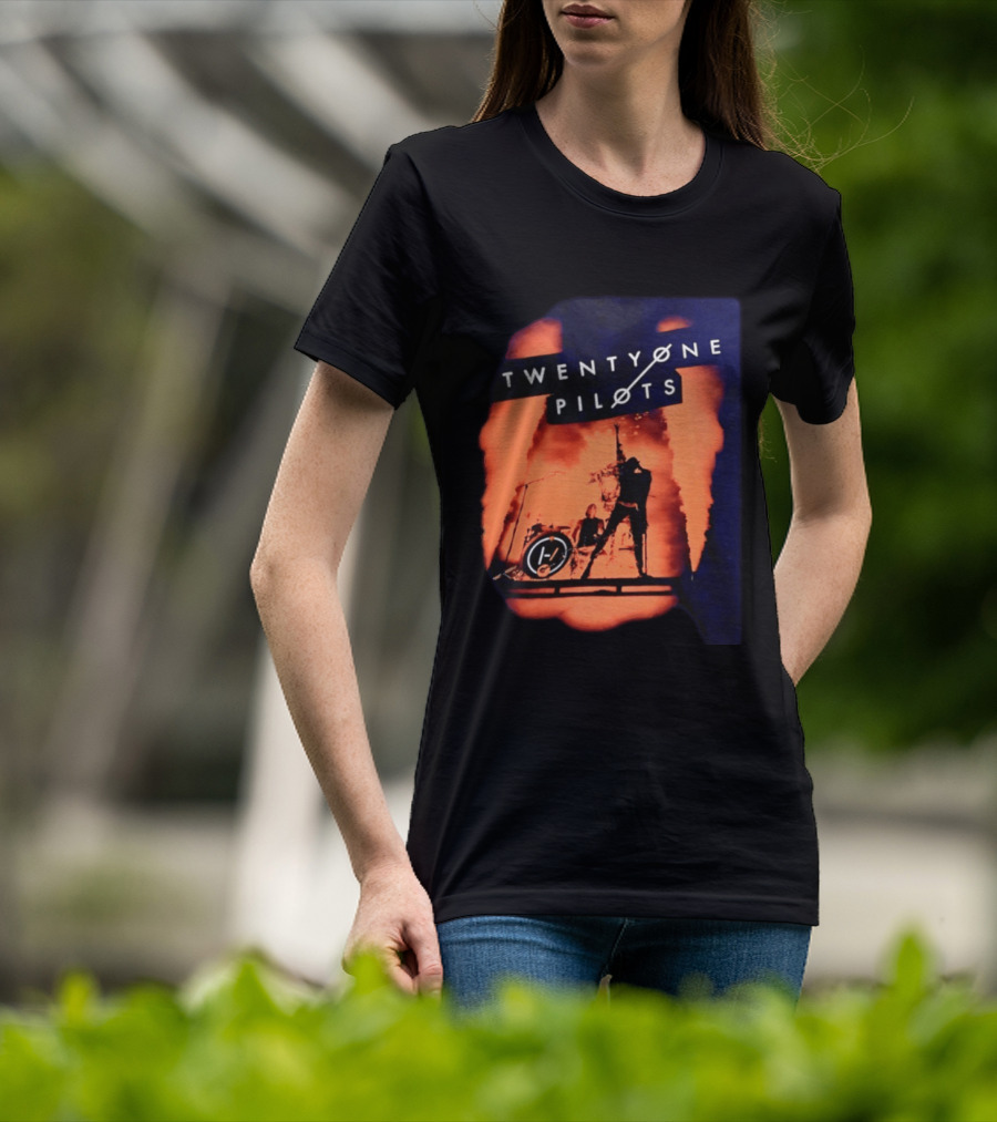 Twenty One Pilots Concert Orange Stage Lights Silhouette Tyler Joseph T-Shirt