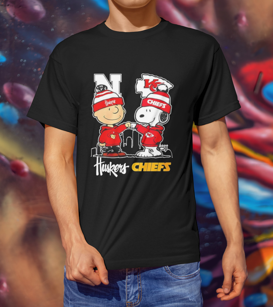 Peanuts Characters Huskers Chiefs Kansas City Snoopy Woodstock Fist Bump T-Shirt