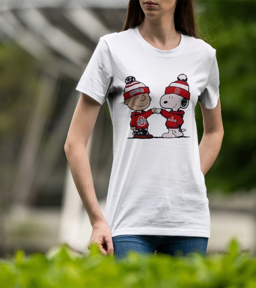 Charlie Brown Snoopy Ohio State Buckeyes Fist Bump Winter Gear T-Shirt