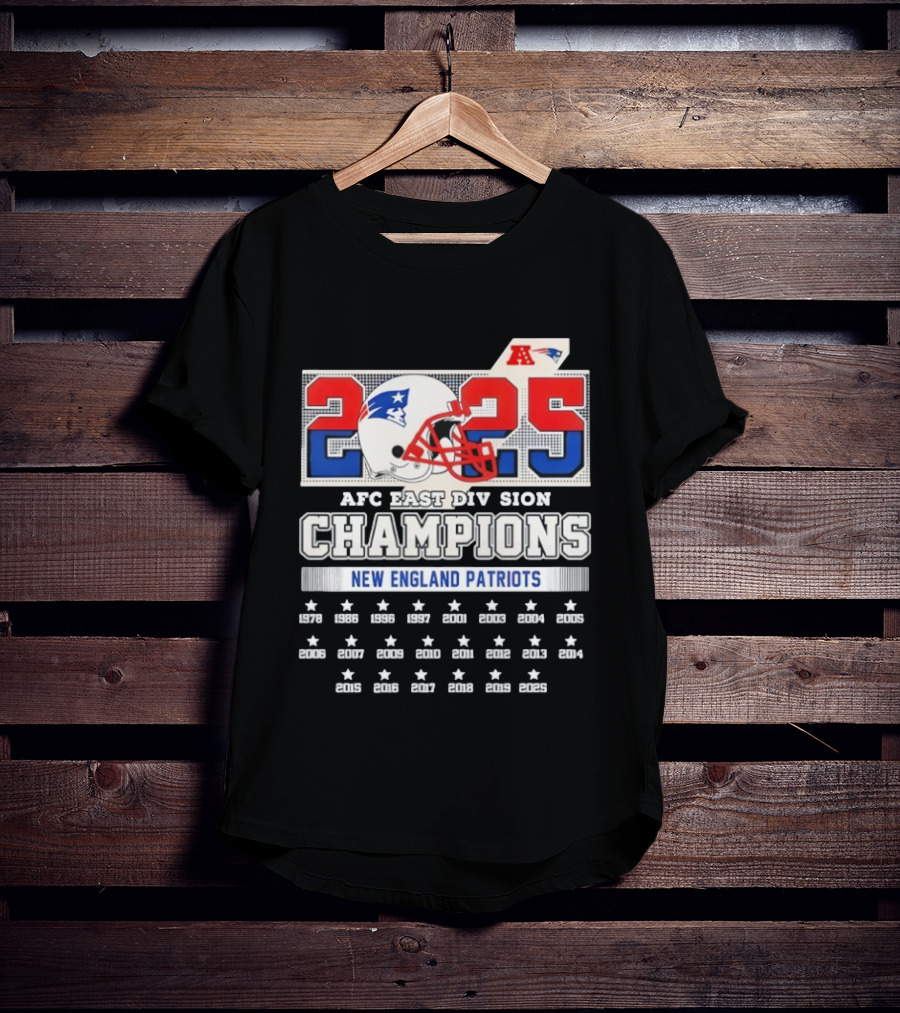 New England Patriots 2025 AFC East Division Champions Helmet Stars T-Shirt