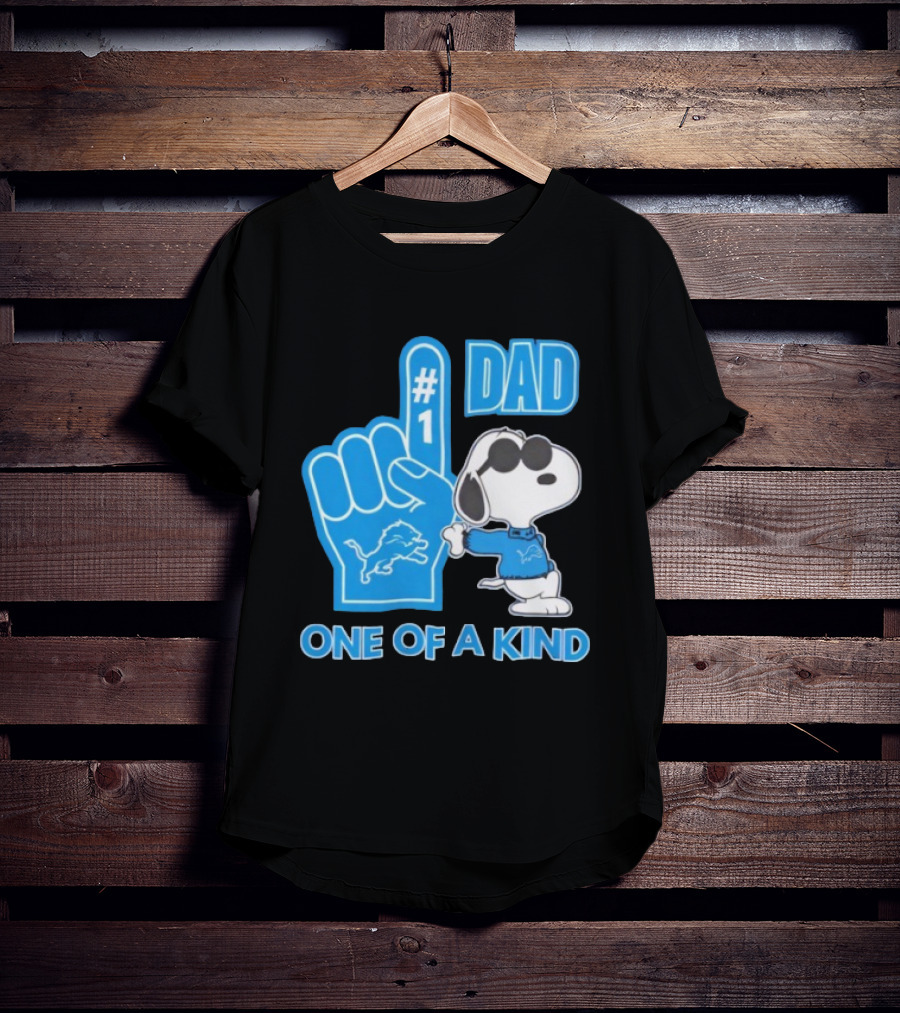 Detroit Lions Snoopy #1 Dad One Of A Kind T-Shirt