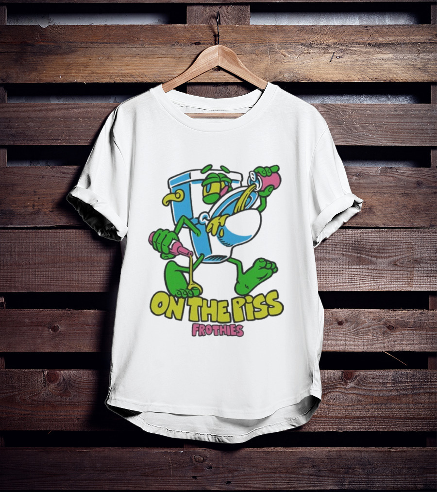 Frothies On The Piss Cartoon Style Beer Character Fun Party T-Shirt