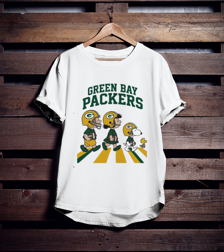 Green Bay Packers Peanuts Characters Abbey Road T-Shirt