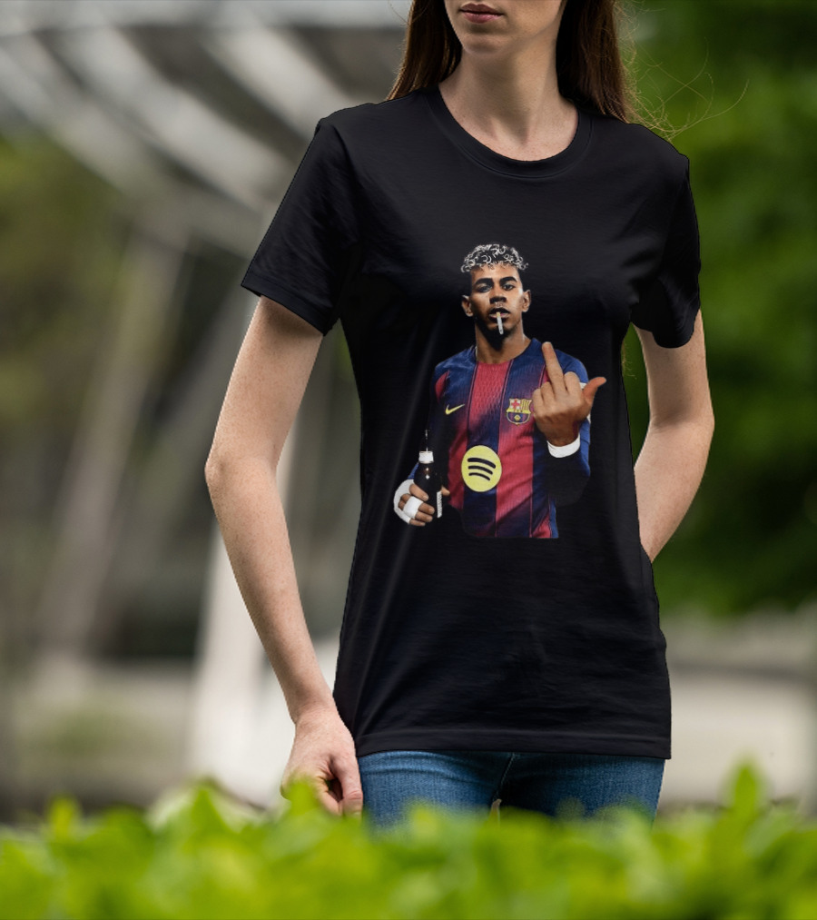 Lamine Yamal FC Barcelona Meme Middle Finger Gesture With Beer And Cigarette T-Shirt