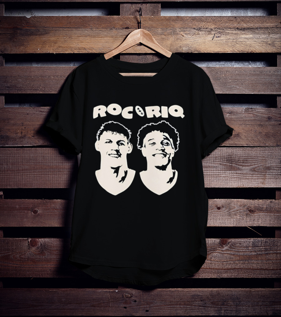 Roc And Riq Iowa Wolves Basketball Team Fan Merchandise T-Shirt