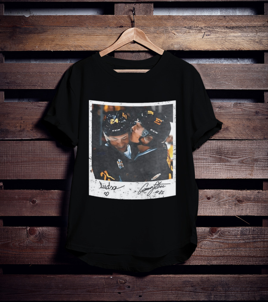 Ilya Rozanov Shane Hollander Kiss Hockey Polaroid Rivalry Movie Scene 24 87 T-Shirt