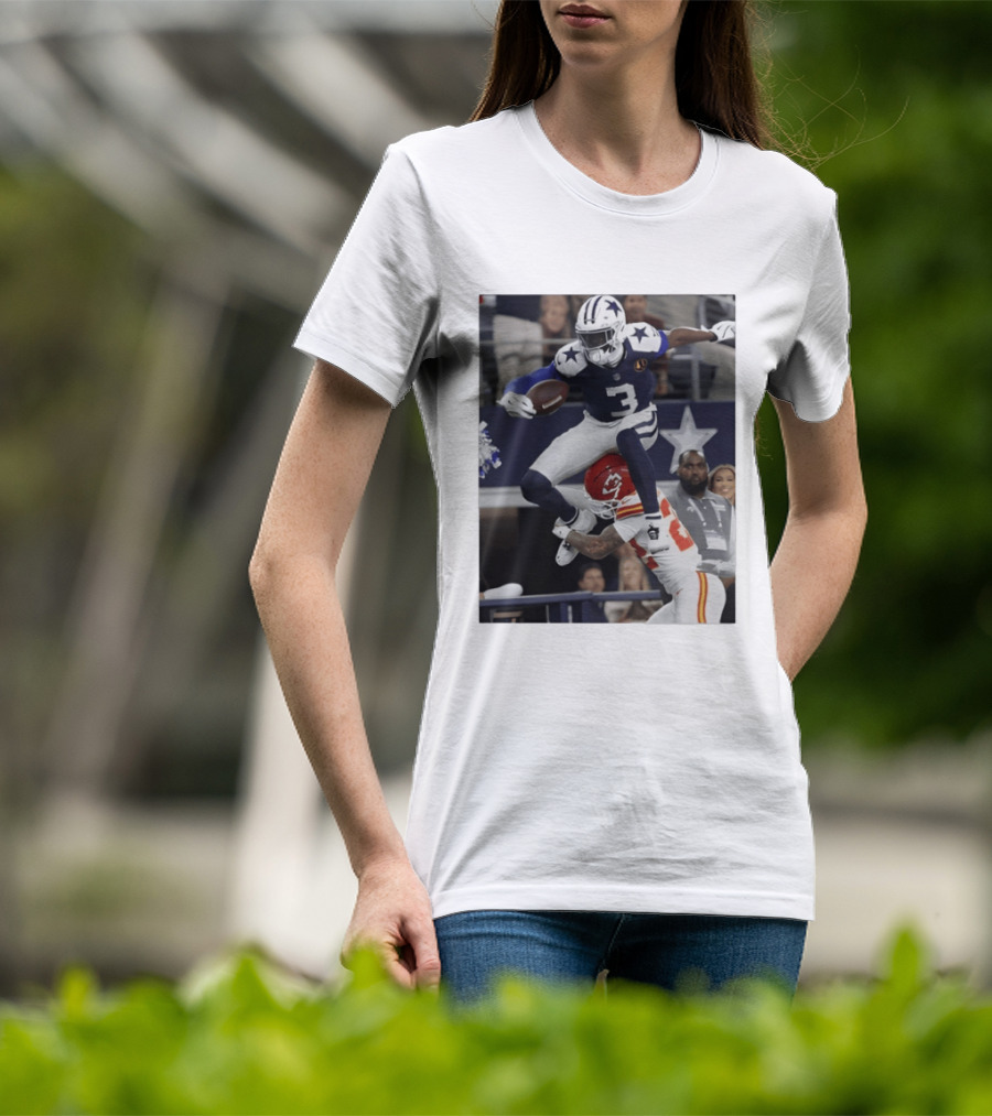 Football Leap Dallas Vs Kansas Royals Dynamic Action T-Shirt