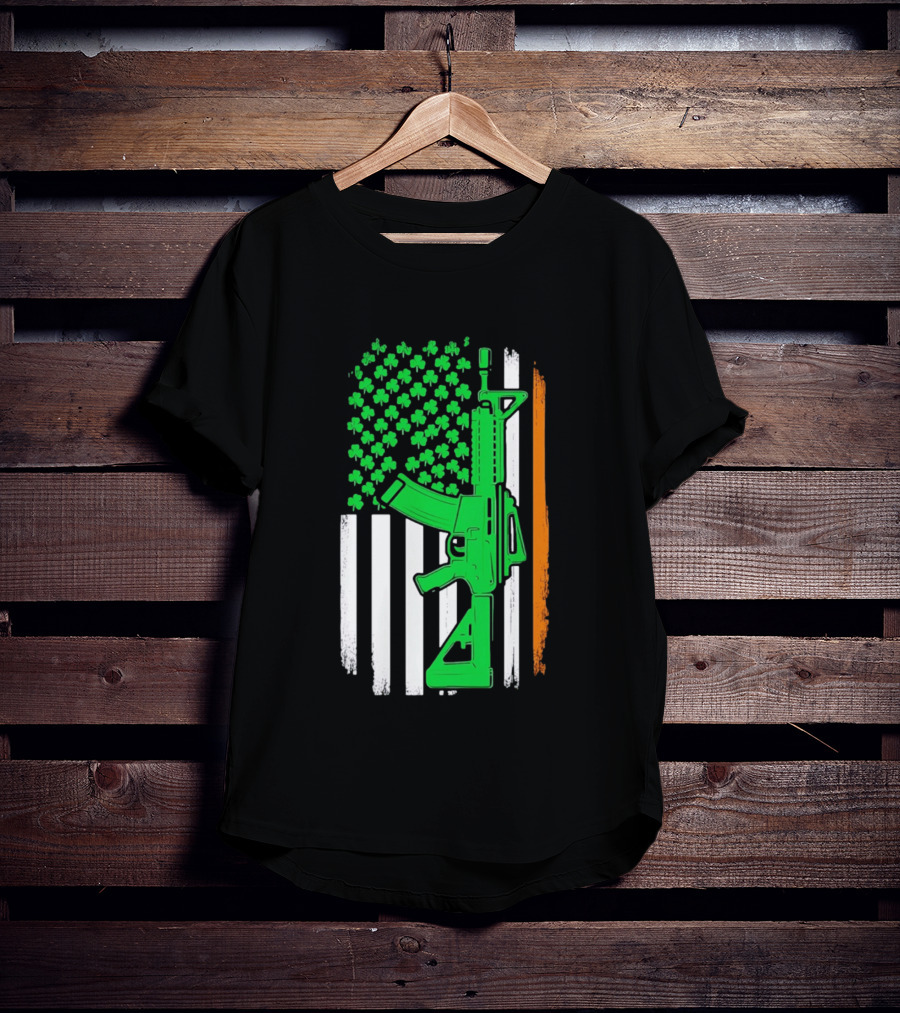 AR15 Shamrock American Irish Flag St Patrick's Day T-Shirt