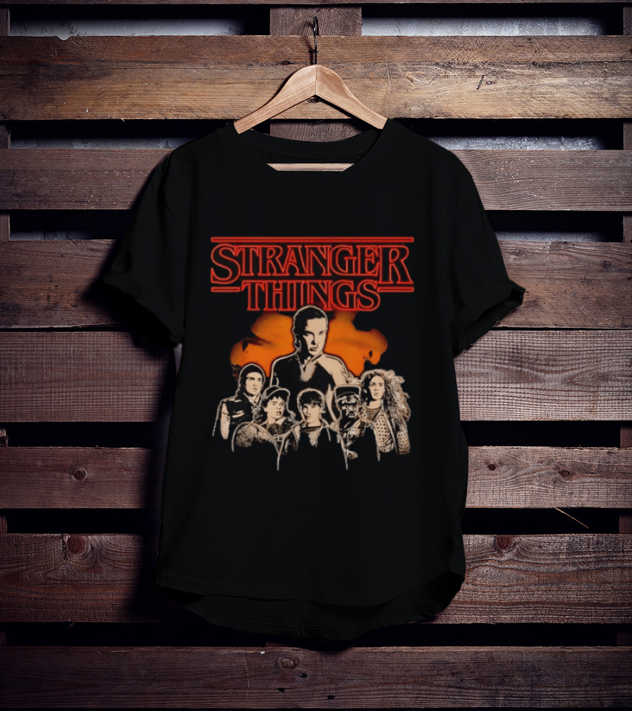 Stranger Things Cast Group Illustration With Eleven And Main Characters T-Shirt