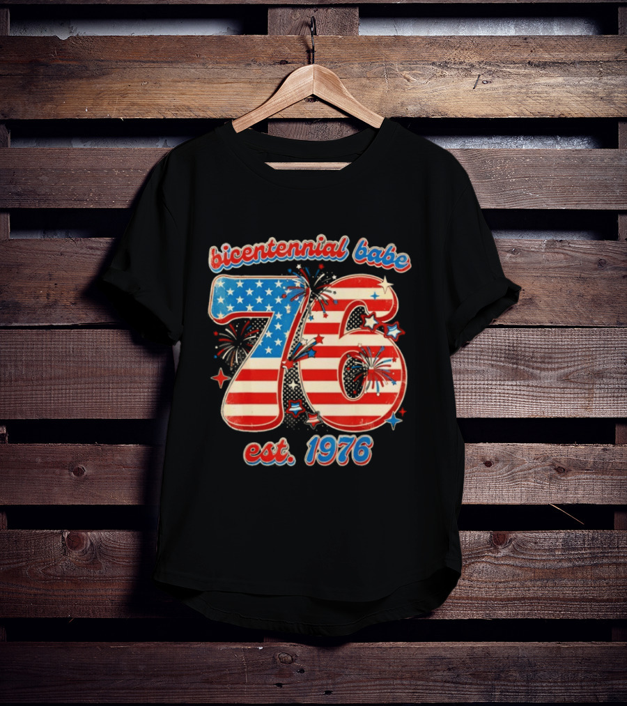 Bicentennial Babe 76 Est. 1976 American Flag 50th Birthday T-Shirt