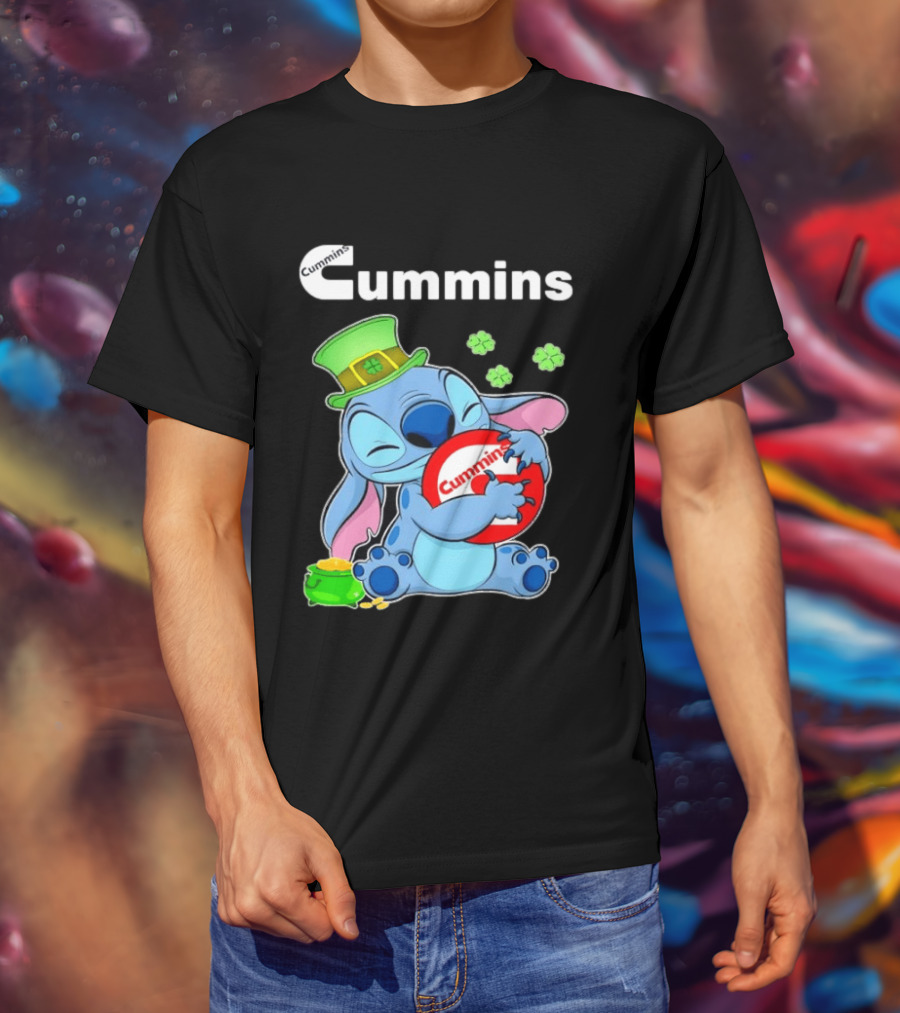 Cummins Stitch St Patricks Day Green Hat Shamrocks Hugging Coin Пот Gold T-Shirt