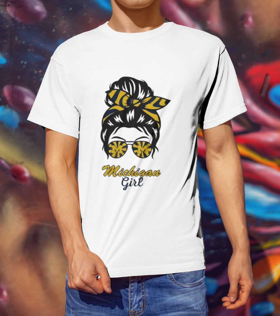 Michigan Girl Messy Bun Glasses Bow T-Shirt