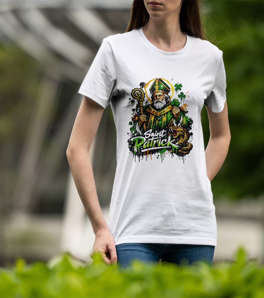 Saint Patrick Ireland St Patrick's Day With Shamrock And Snake T-Shirt