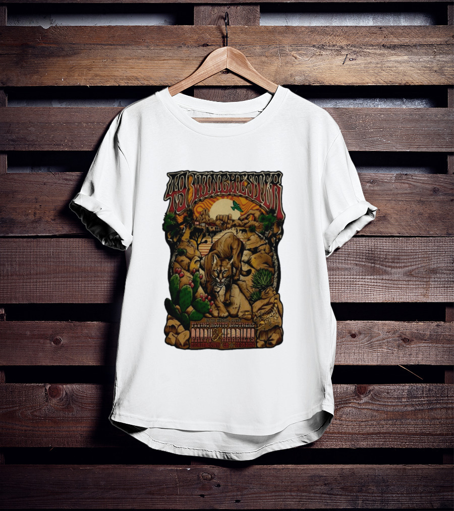 49 Winchester Pioneertown May 9 2026 Flying Mojito Brothers Pap Yu Harlins Cat Desert Scene T-Shirt
