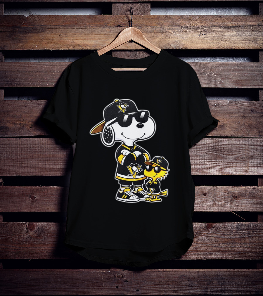 Snoopy Woodstock Pittsburgh Penguins NHL 2026 Sports Fan Collaboration T-Shirt