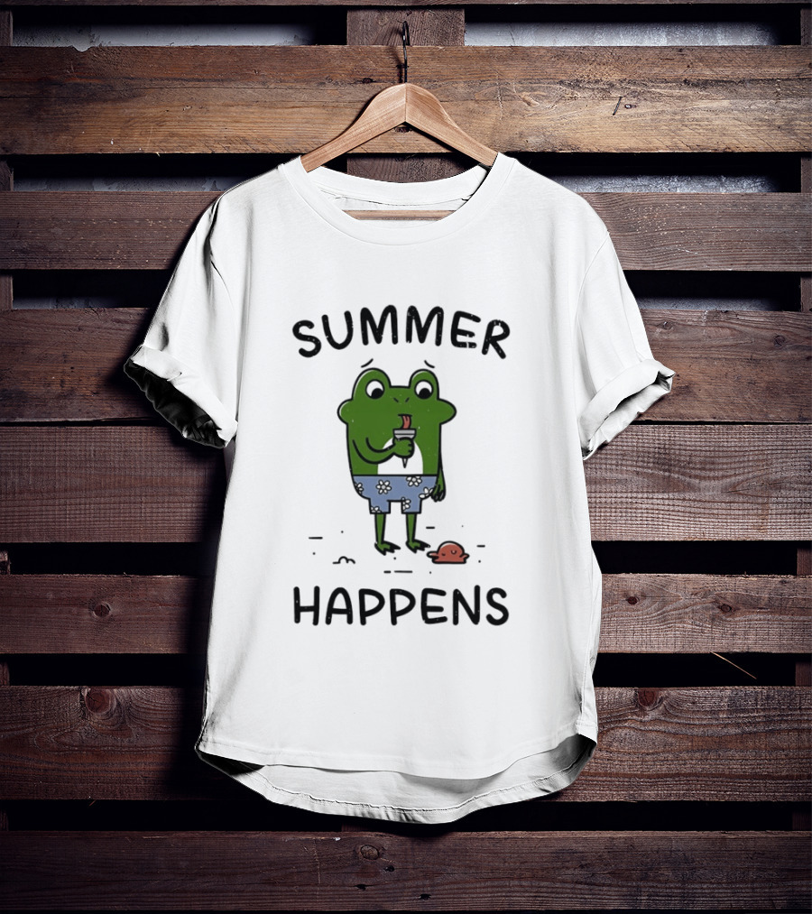 Frog Enjoying Ice Cream Summer Happens Fun Scene T-Shirt
