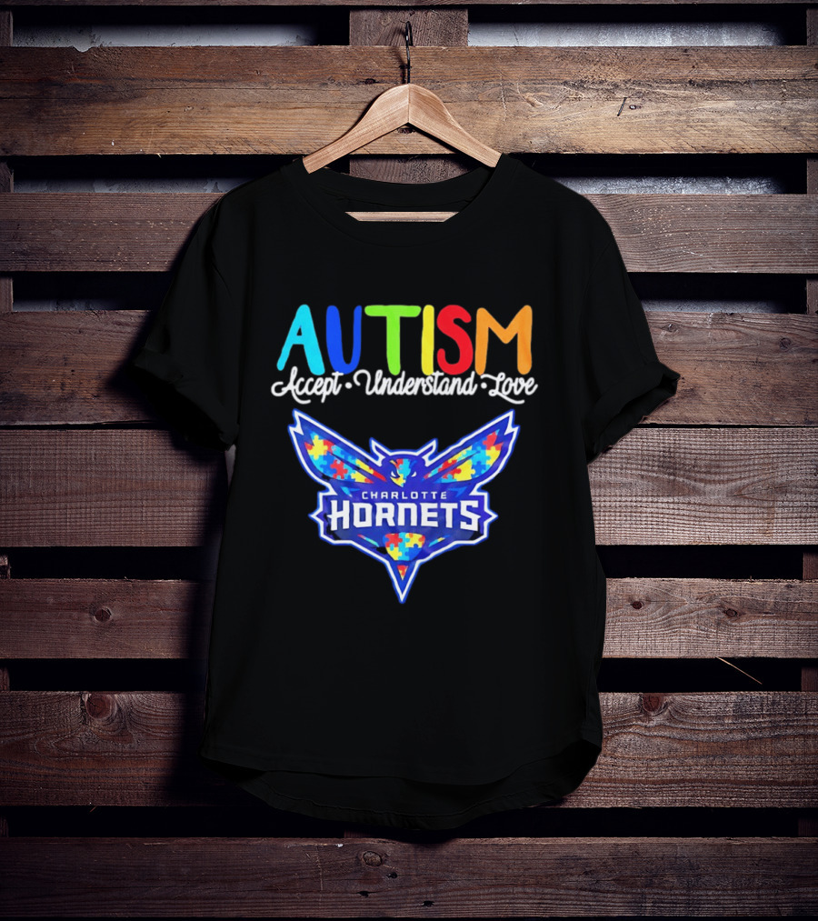 Charlotte Hornets Autism Accept Understand Love Awareness Support Puzzle Wings T-Shirt