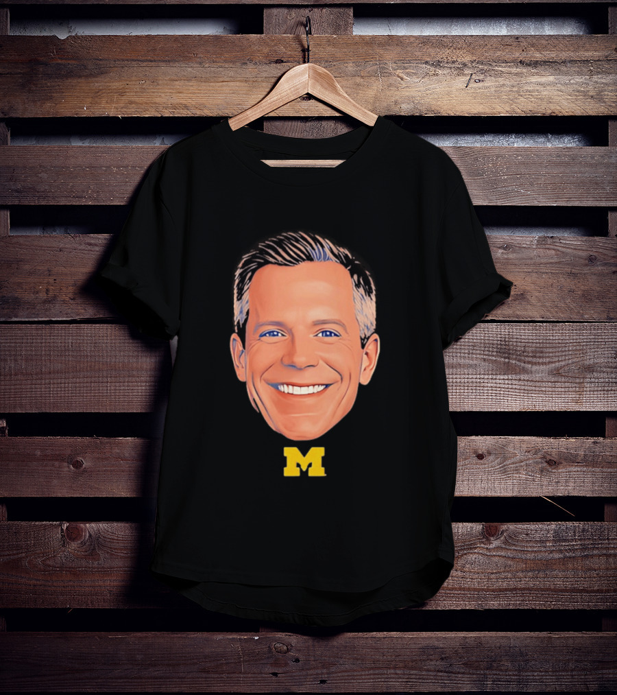 Dusty May Big Face Michigan Wolverines M Yellow T-Shirt