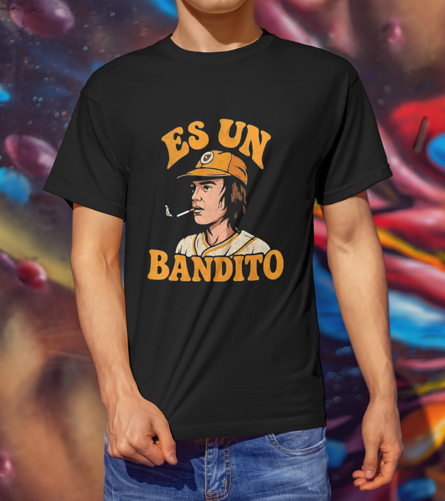 Es Un Bandito Smoking Vintage Baseball Aesthetic T-Shirt