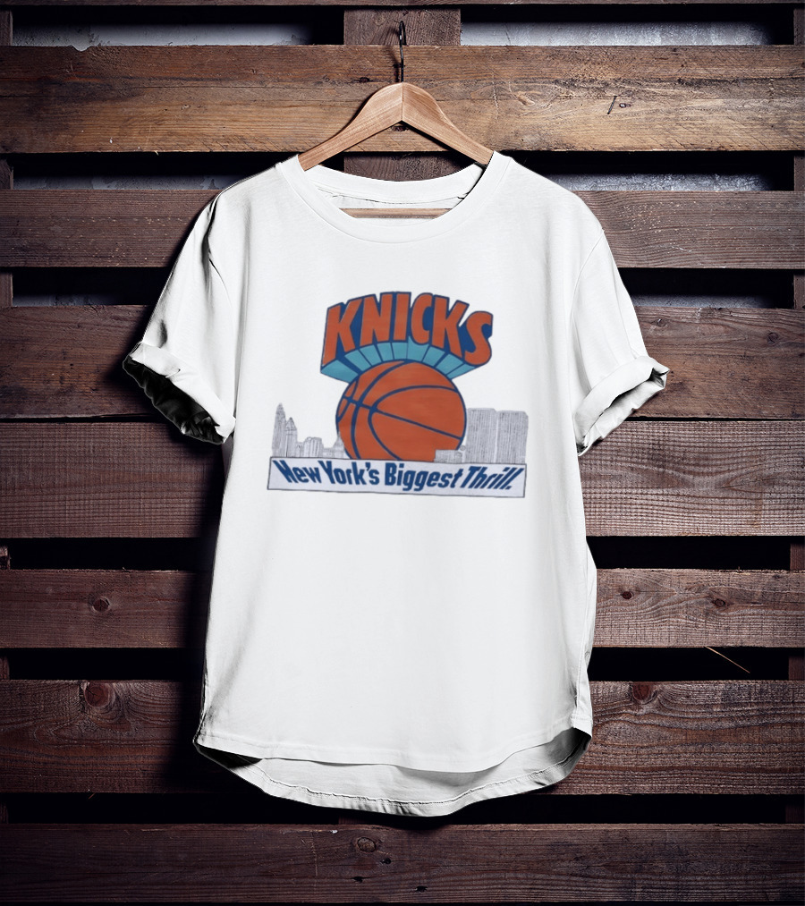 Knicks New York's Biggest Thrill Basketball Skyline T-Shirt