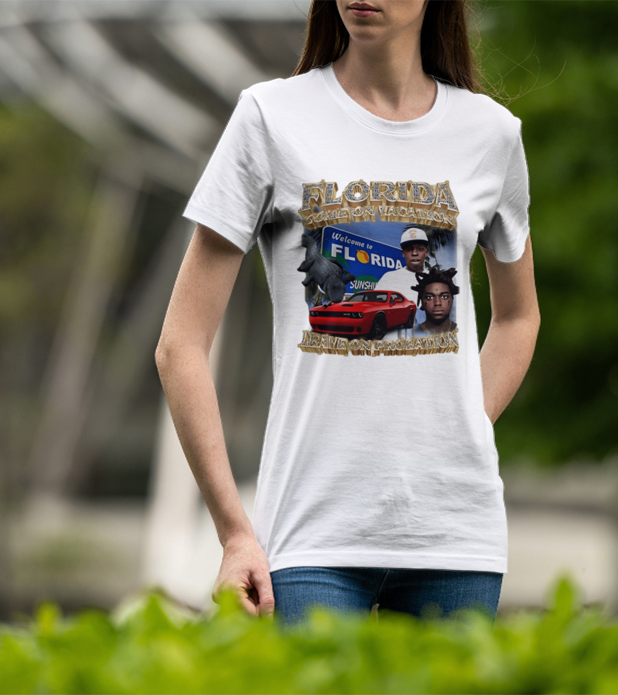 Florida Come On Vacation Leave On Probation Welcome Sign Alligator Red Car T-Shirt