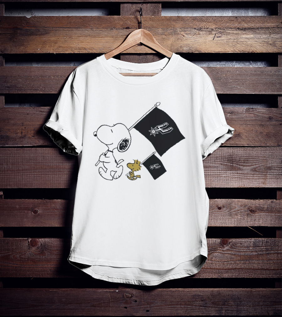 Snoopy Woodstock San Antonio Spurs Flags Peanuts NBA Fan T-Shirt