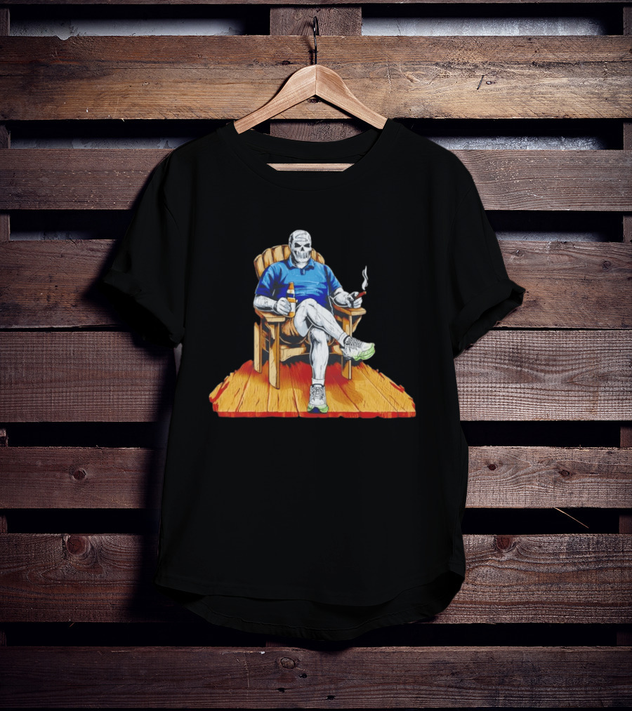 DarthBeards Skull Sitting In A Lawn Chair With Beer And Cigar T-Shirt