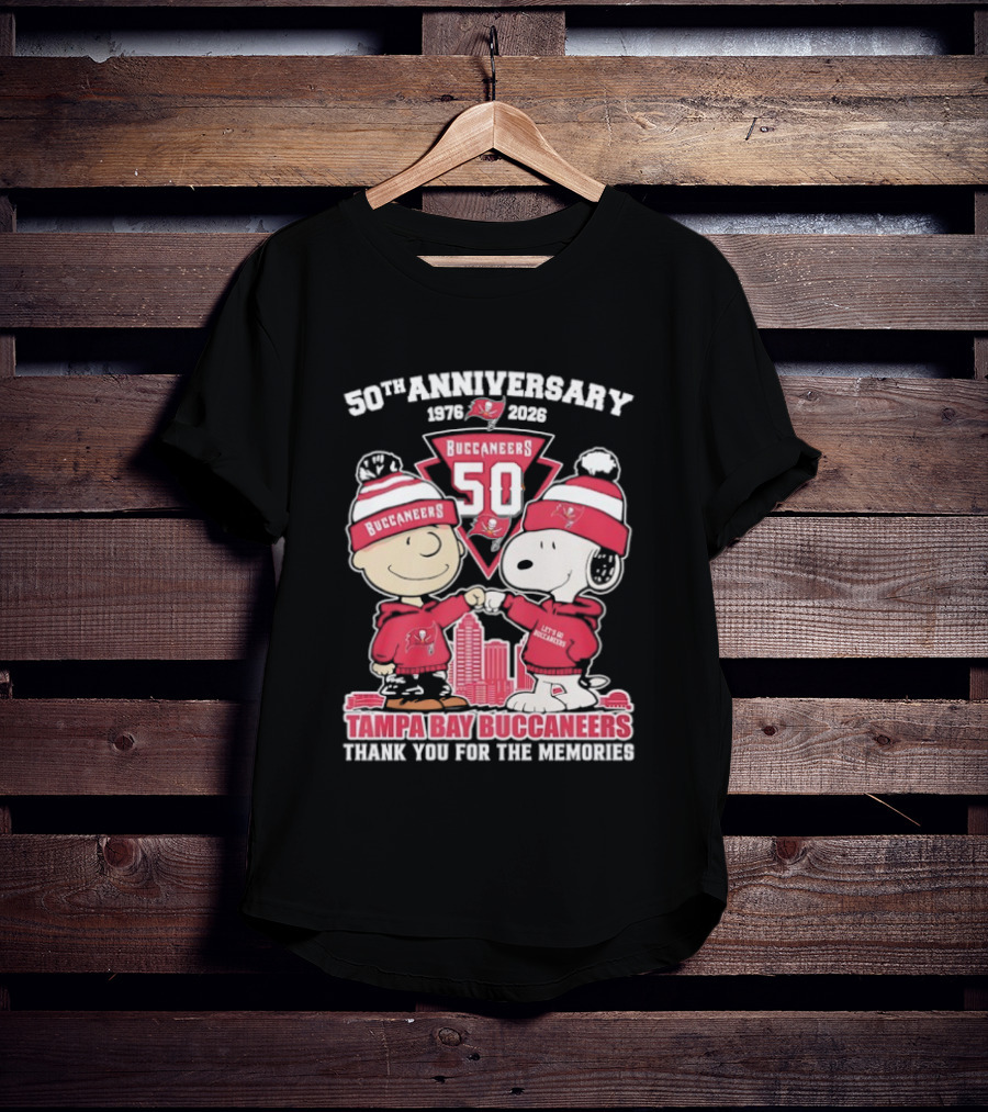 50th Anniversary Tampa Bay Buccaneers Snoopy Charlie Brown 1976 2026 Thank You For The Memories T-Shirt