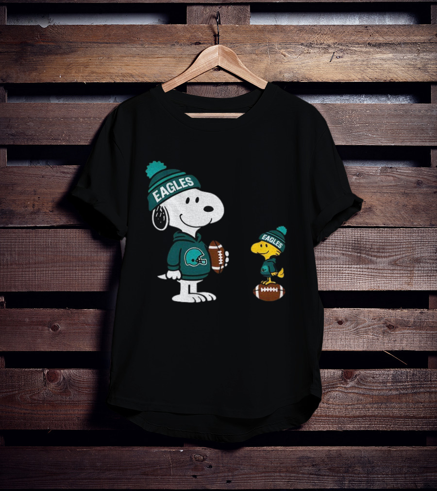 Philadelphia Eagles Snoopy Woodstock Football Style NFL Beanie Pullover T-Shirt