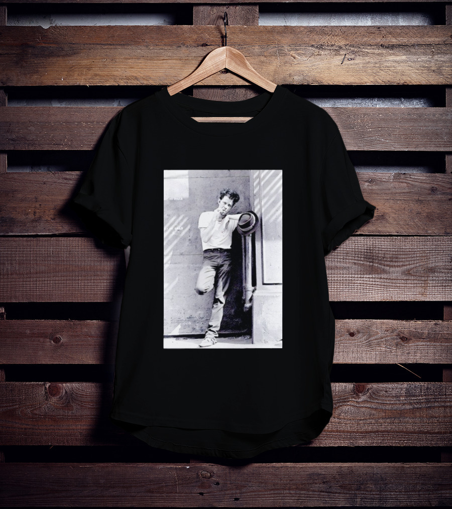 Robin Buckley Tom Waits Smoking Pose T-Shirt