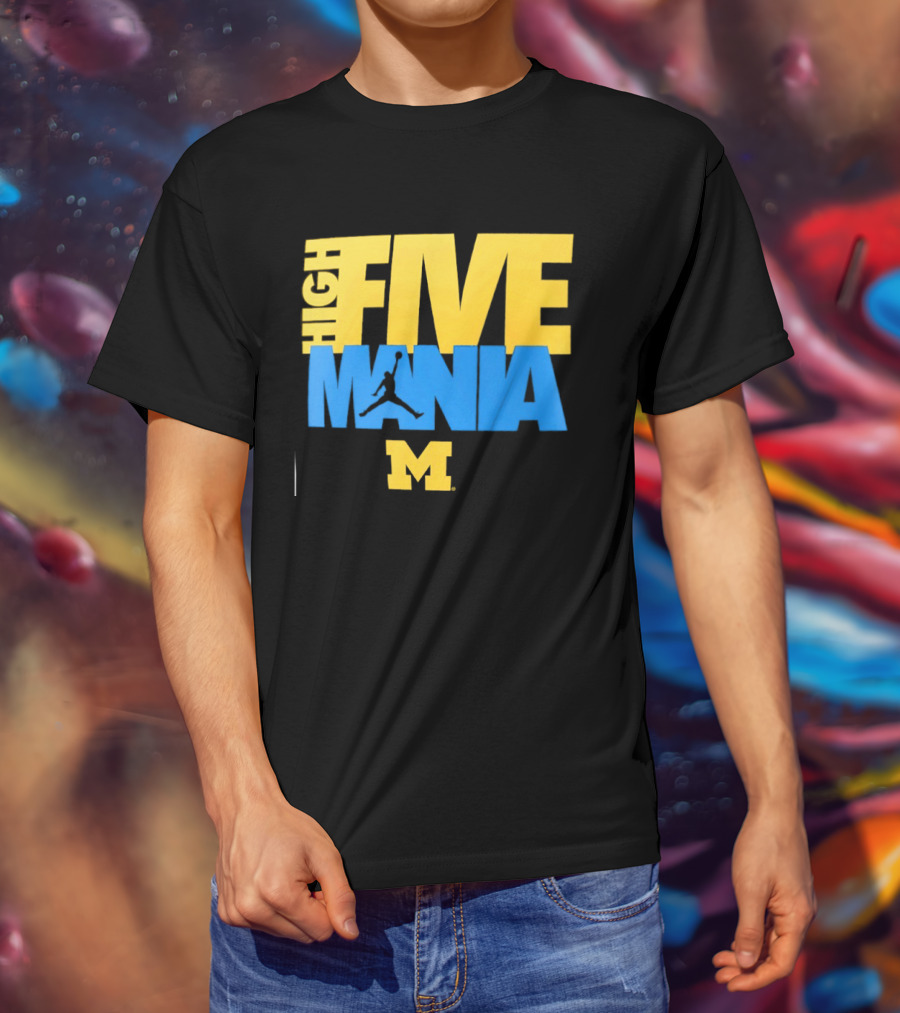 Michigan Wolverines High Five Mania M T-Shirt