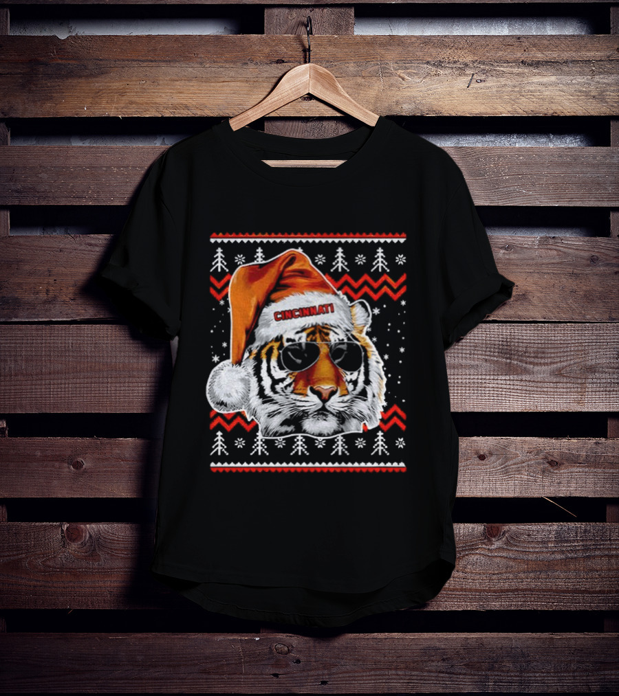Cincinnati Santa Hat Tiger Ugly Christmas Vintage Football T-Shirt