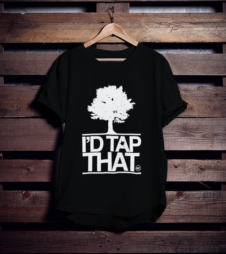 Tree I'd Tap That Pun With Maple Leaf T-Shirt