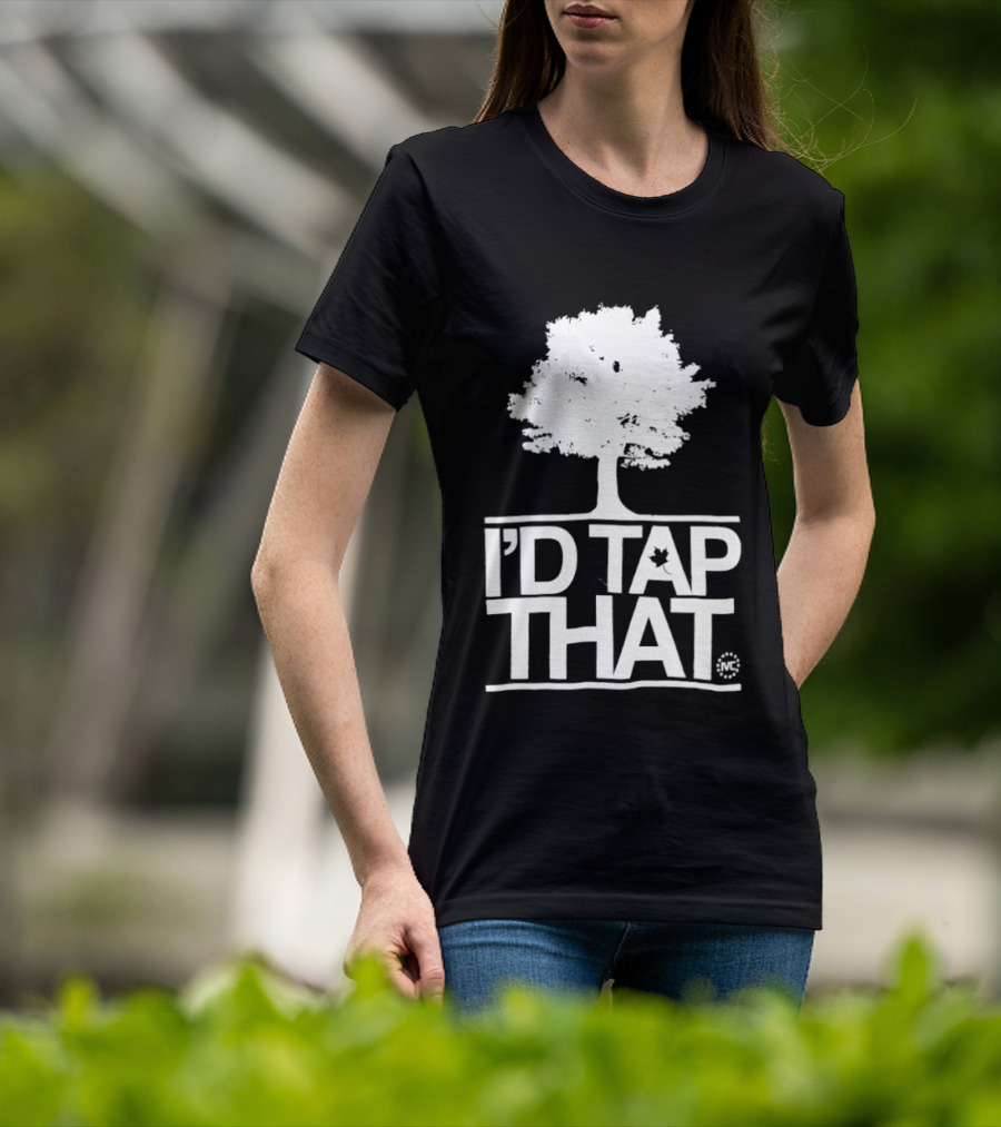 Tree I'd Tap That Pun With Maple Leaf T-Shirt
