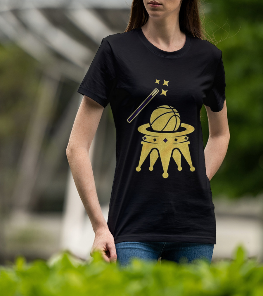 LeBron James Los Angeles Lakers Basketball King James Vintage Magic Wand Crown T-Shirt