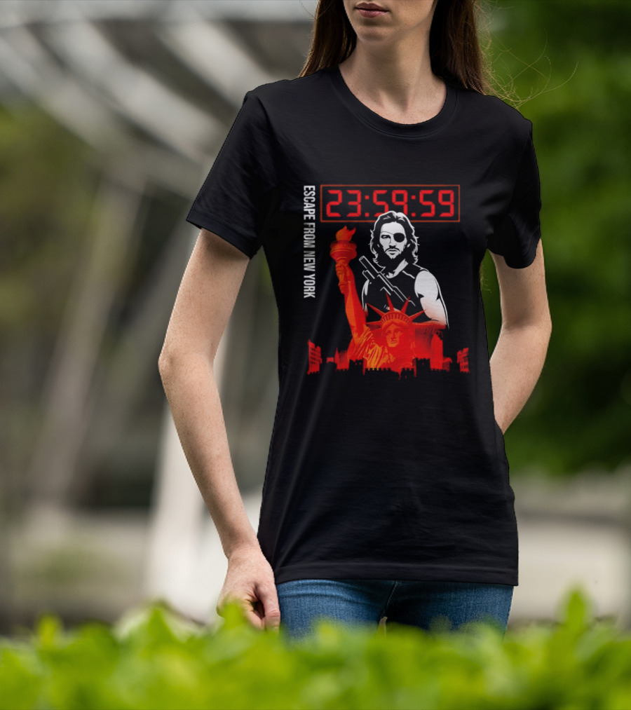 Escape From New York Snake Plissken With Statue Of Liberty And Countdown T-Shirt