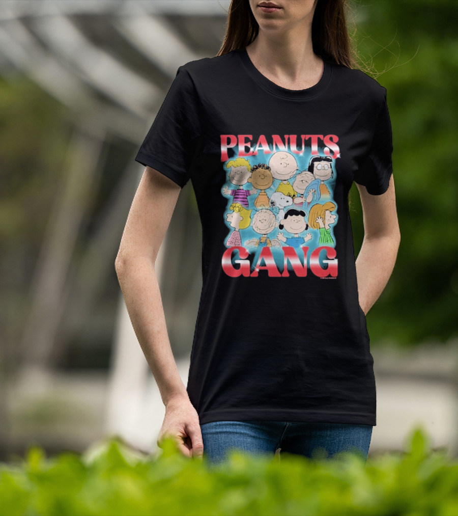 Peanuts Gang Charlie Brown Snoopy Friends T-Shirt