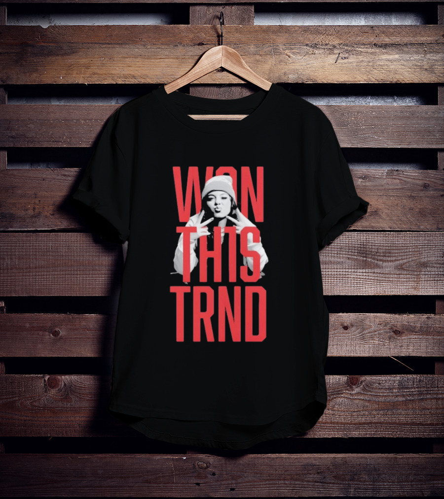 ZAH1DE Zahide Kayaci Won This Trnd Peace Sign T-Shirt