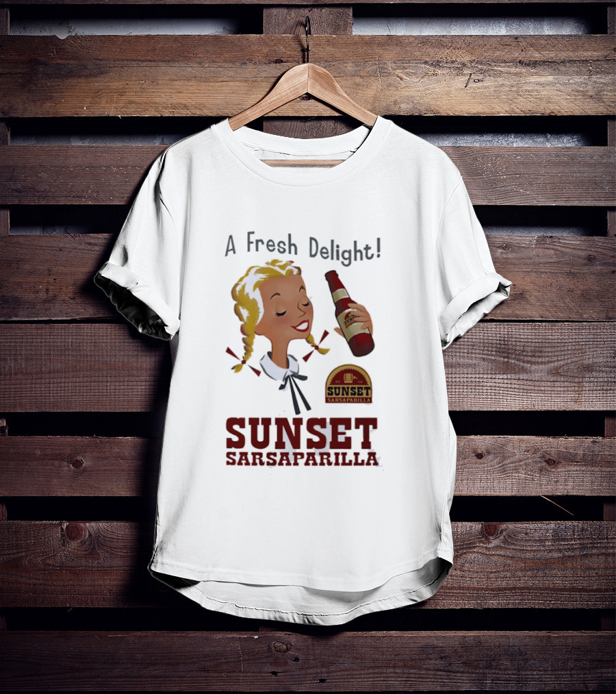 A Fresh Delight Sunset Sarsaparilla Bottle Vintage Fallout T-Shirt